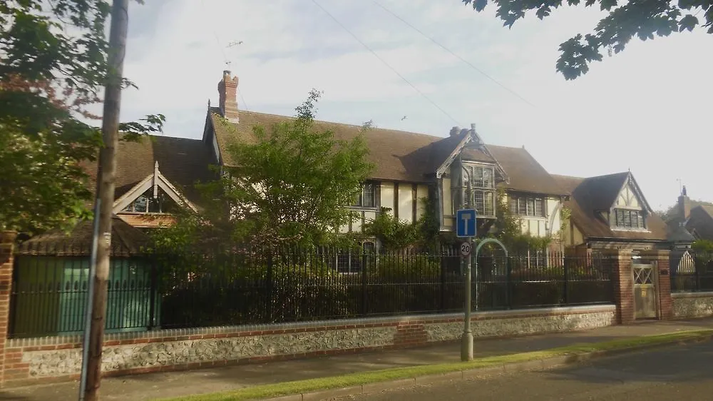 Dean Court Lodge Brighton